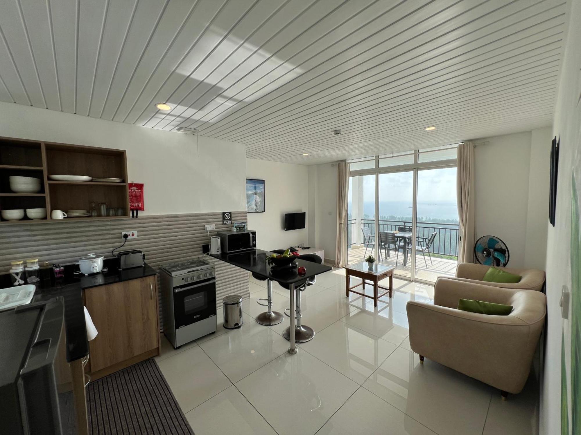 Апартаменты Creole Pearl Self-Catering Виктория Экстерьер фото